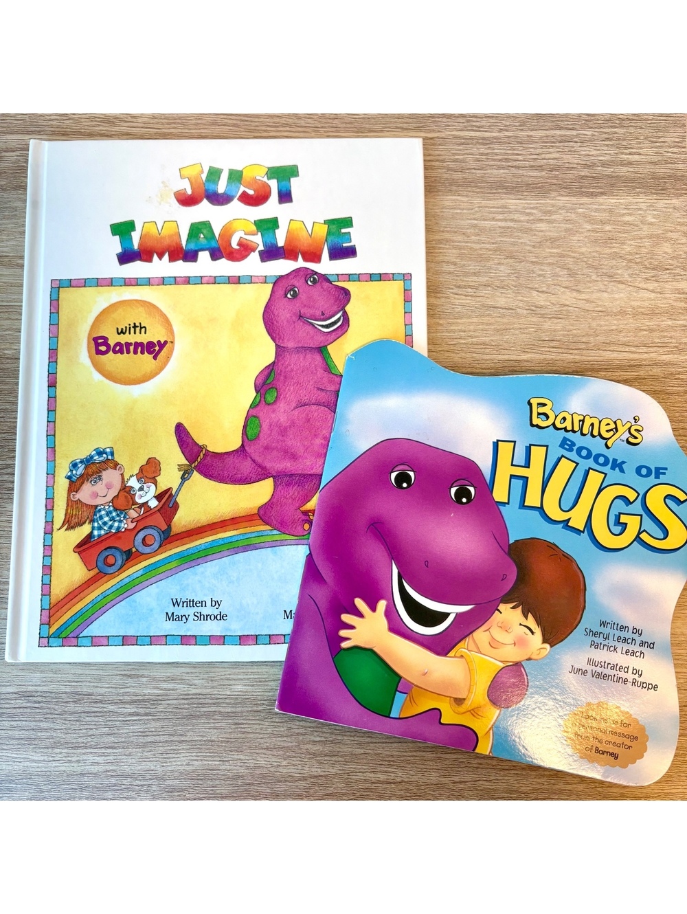 1990’s Barney Children’s Books, Barney’s Book of Hugs, Just Imagine, Vintage